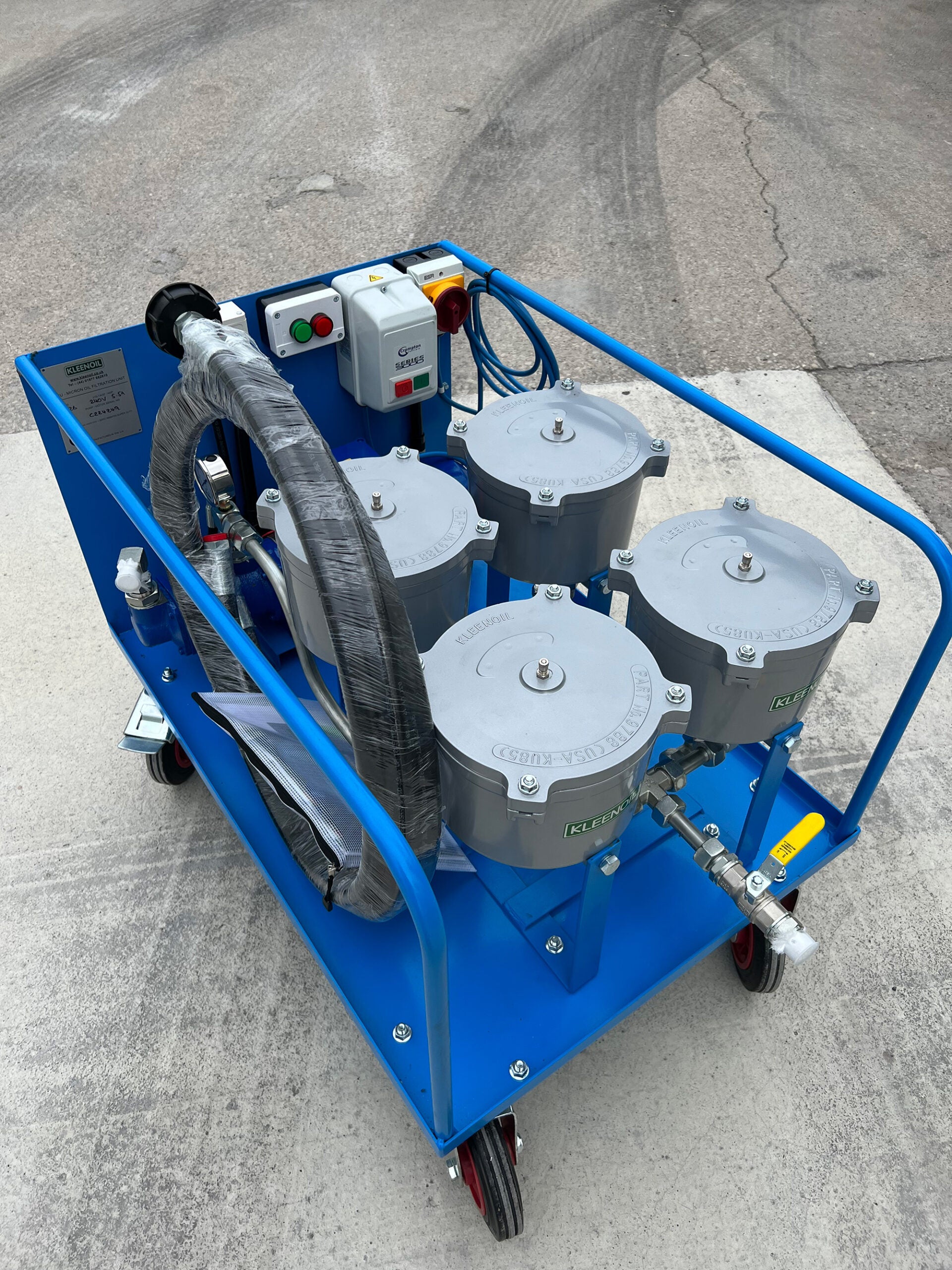 Kleenoil By-pass Filtration System MS4 - C/W M10 Micromag Oil purification cart.
